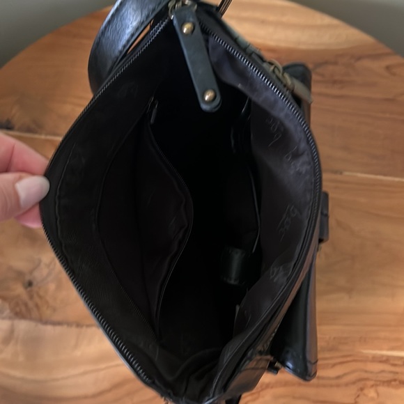 b.o.c Tooled Leather Crossbody Bag Purse - Picture 4 of 4